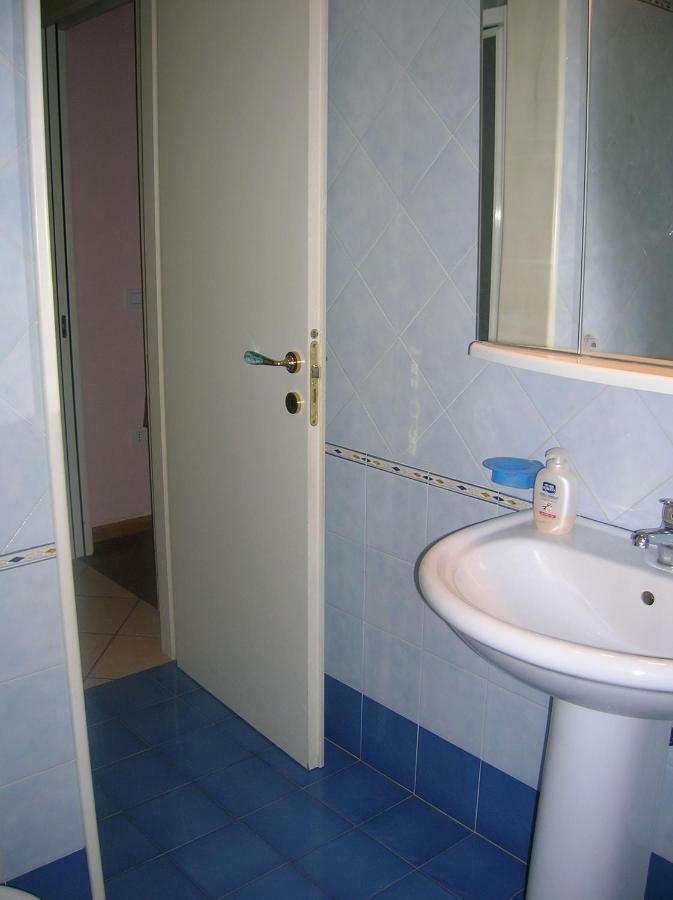 Bilocale Centro Storico Apartamento Pesaro Exterior foto
